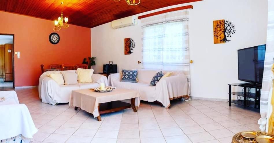 House Beside Lemon Tree Semesterbostad Chania (Crete)